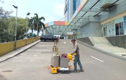 Pengaspalan Area Komersial